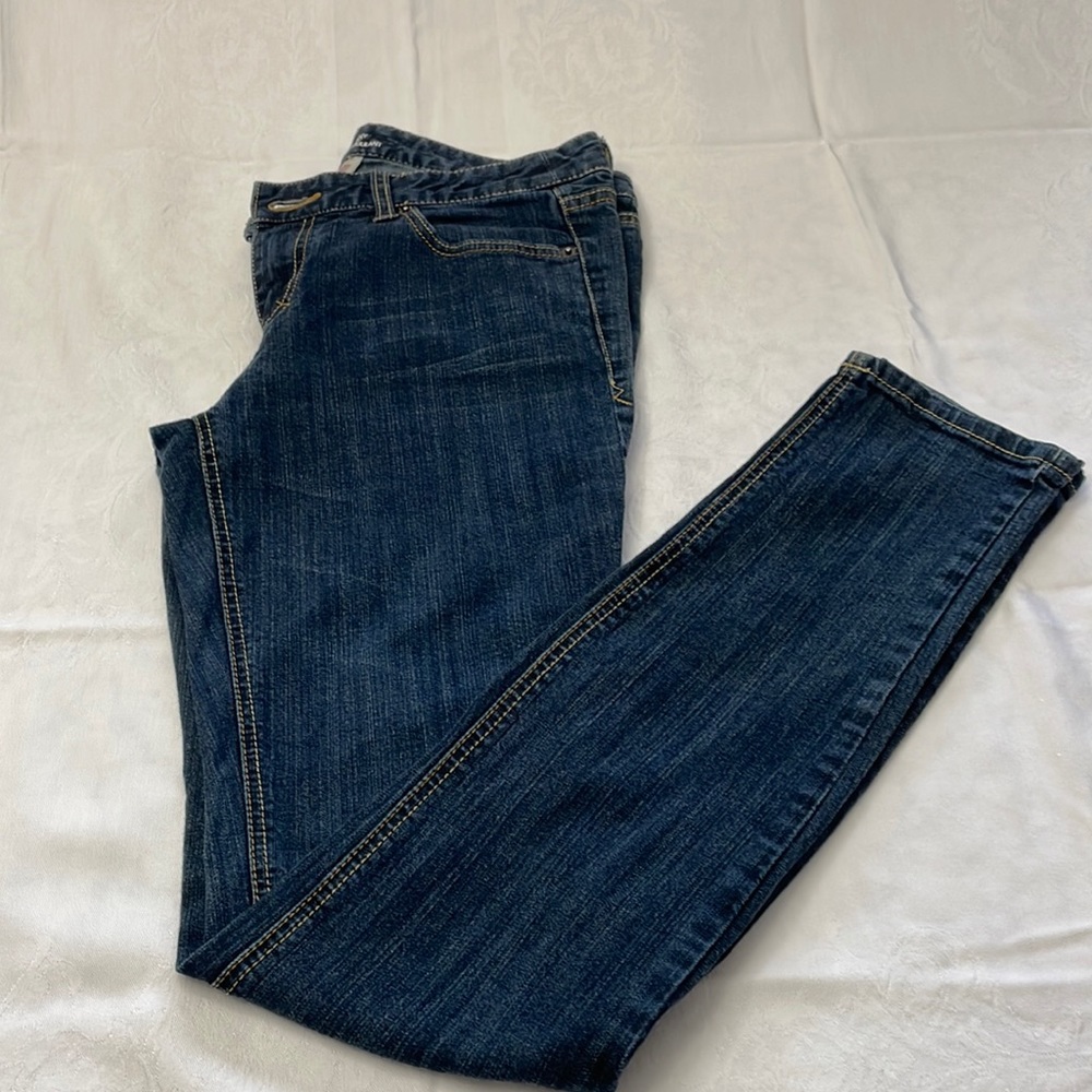 Mossimo women’s jeans in size 9L